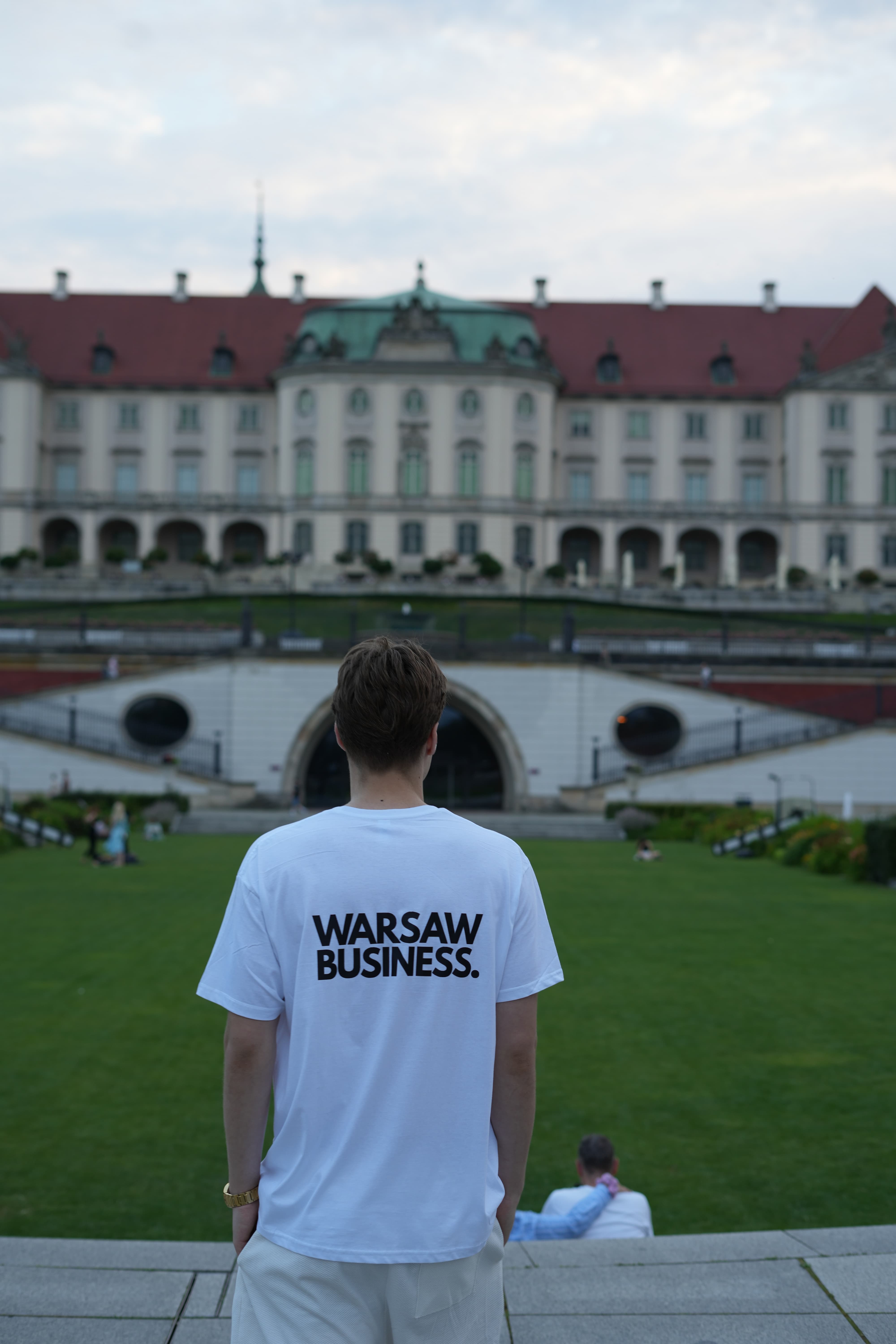 WARSAW BUSINESS. WHITE